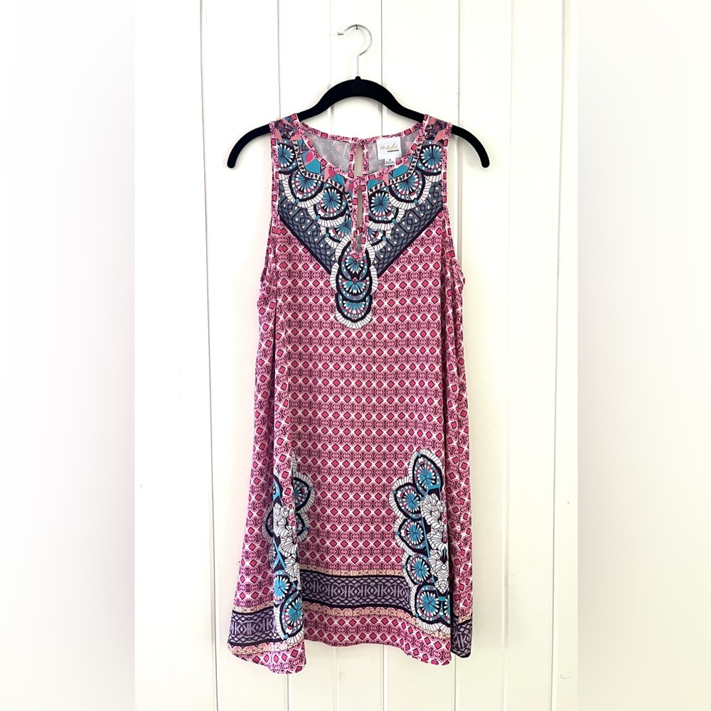MINKPINK Pink Graphic Bib Collar Tunic, Sz M (P2P 18.5”)